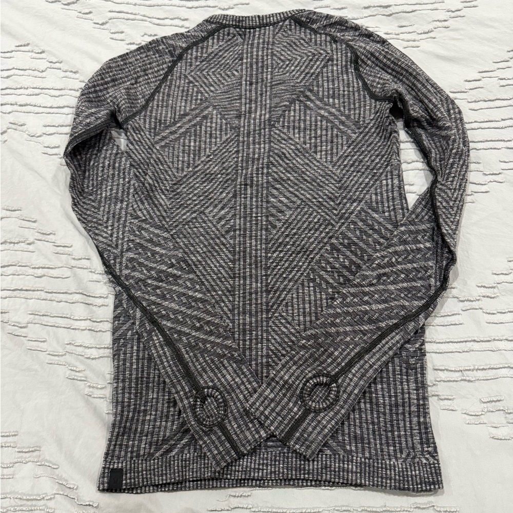 Lululemon Rest Less Pullover Top Euc - image 6